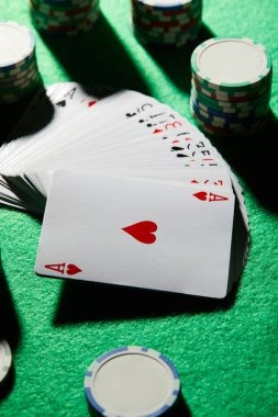 Starburst slot spinning on a mobile phone screen showing landscape orientation